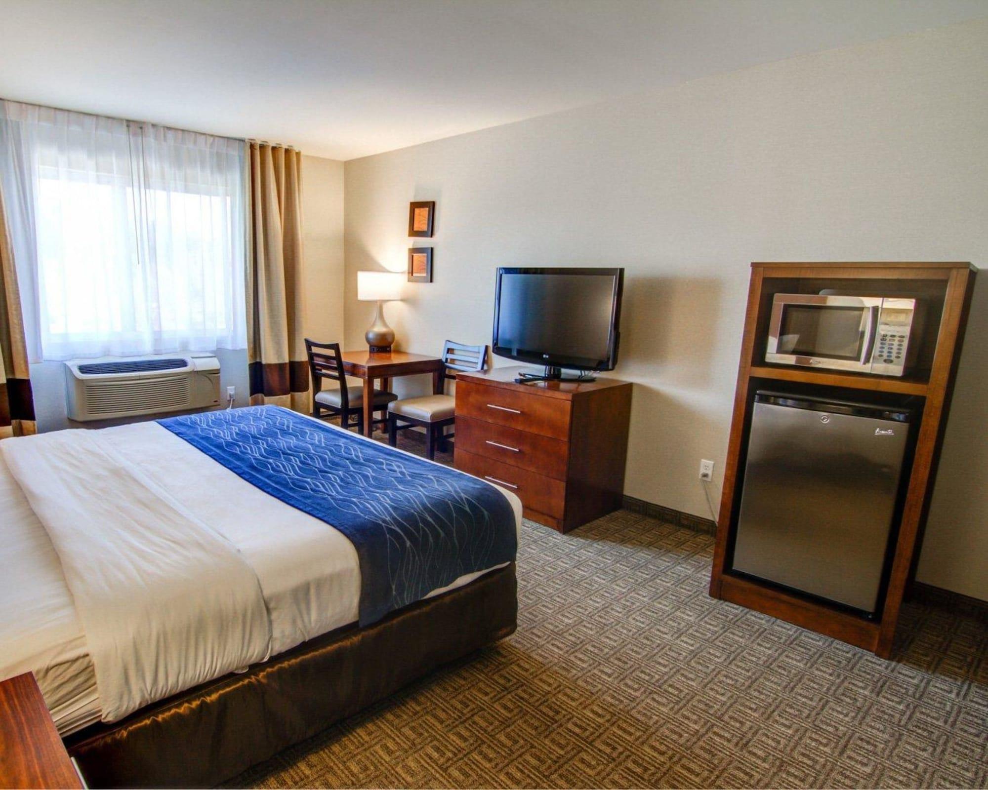 Comfort Inn & Suites Murrieta Temecula Wine Country Exterior foto