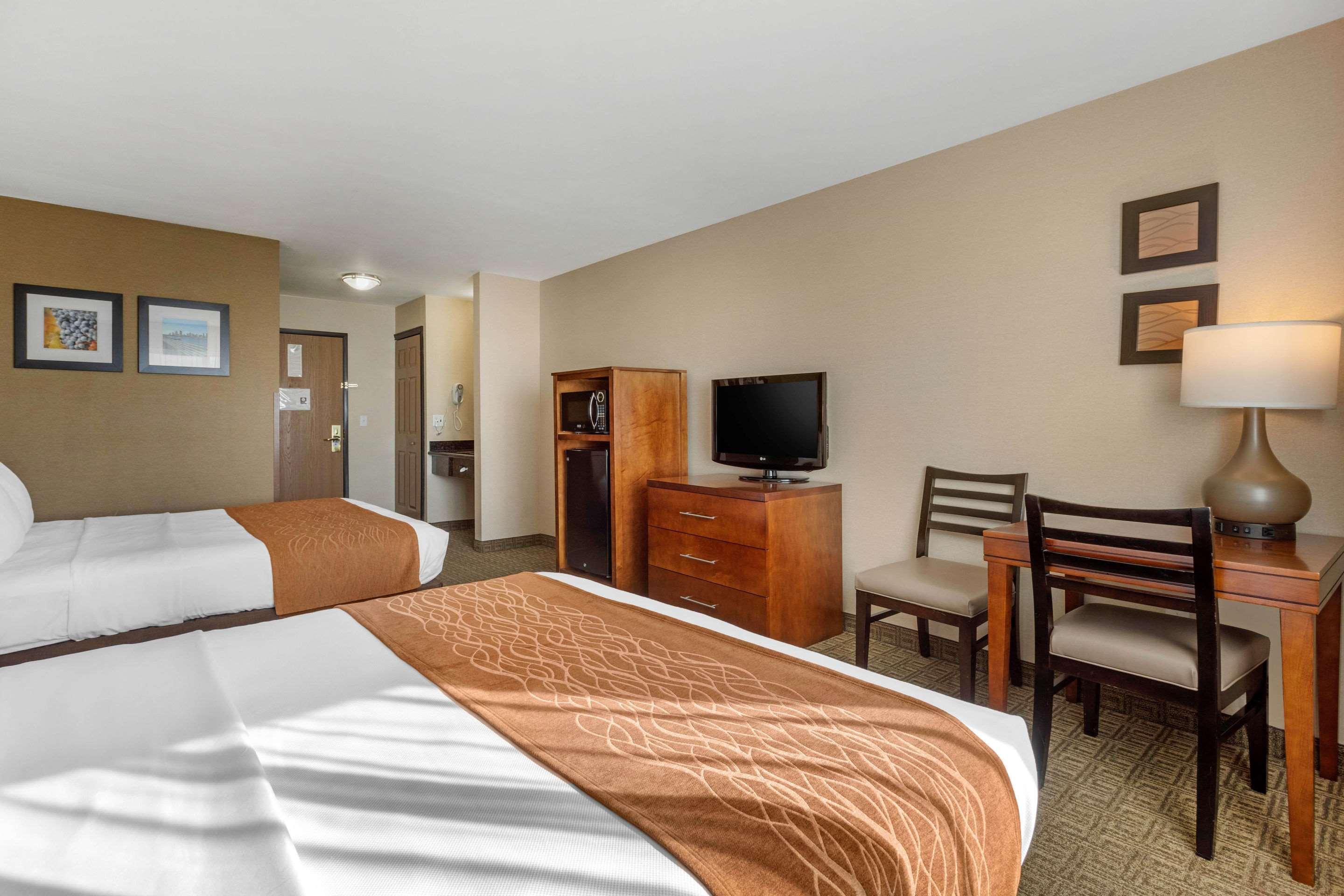 Comfort Inn & Suites Murrieta Temecula Wine Country Exterior foto