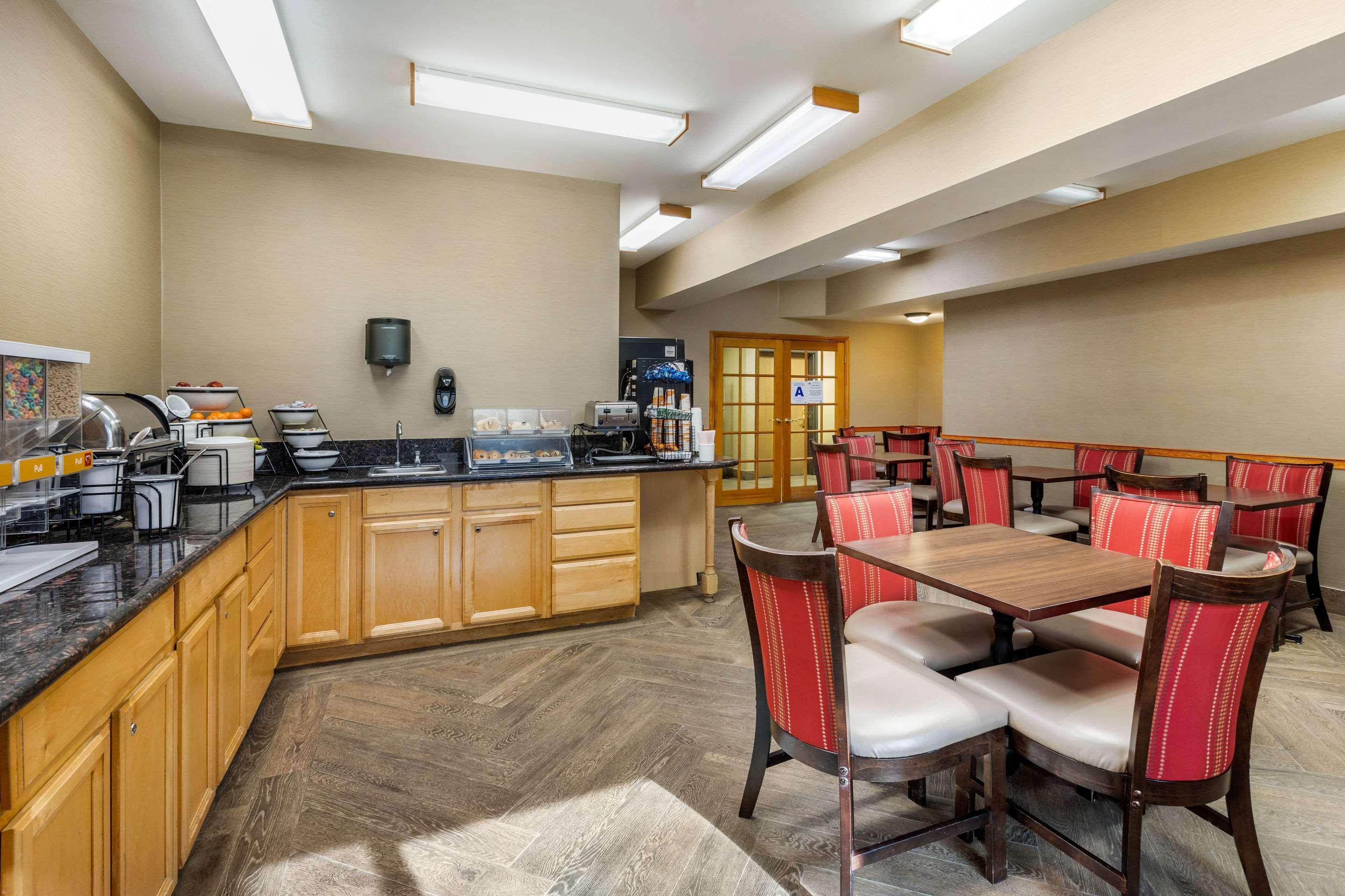 Comfort Inn & Suites Murrieta Temecula Wine Country Exterior foto