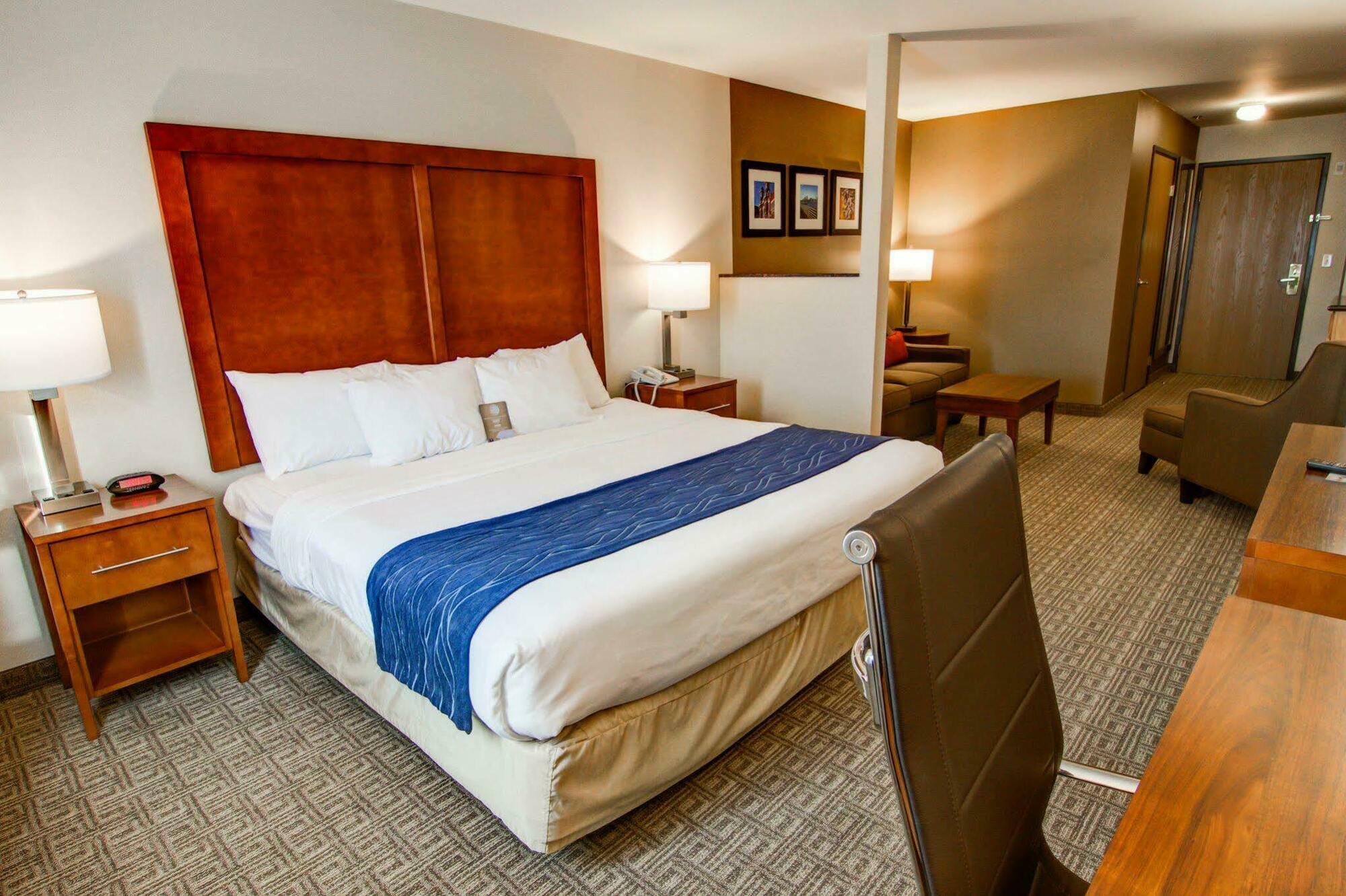Comfort Inn & Suites Murrieta Temecula Wine Country Exterior foto